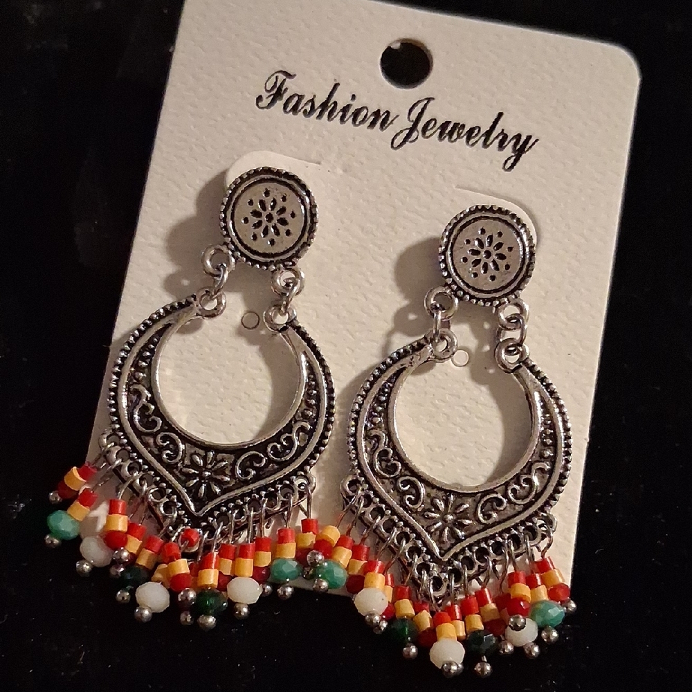 Fashion Jewelry Silver Earrings with Multicolor Beads - Picture 1 of 6